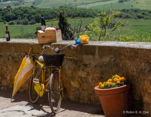 bicycle, wine, Tuscan Hills
