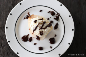 Poached Pears with Mascarpone Cheese